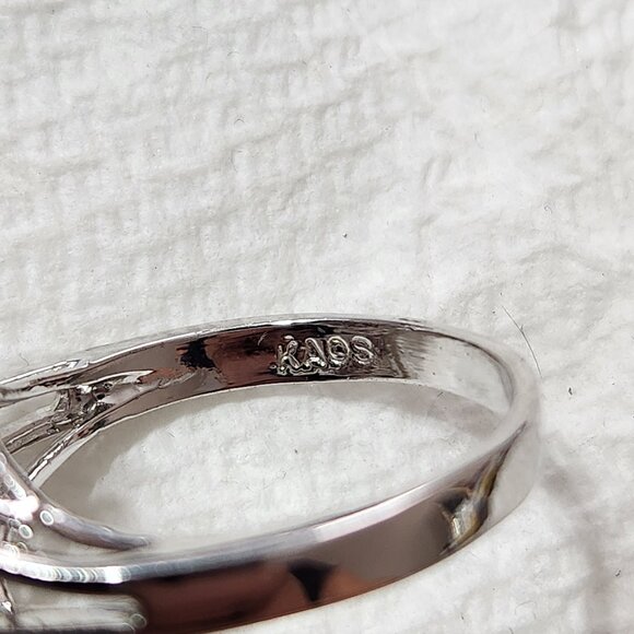 HOLD 1997 Vintage Marquise Amethyst Cluster Ring Stamped "18KGE" "KAOS" Size 9 - Picture 13 of 14